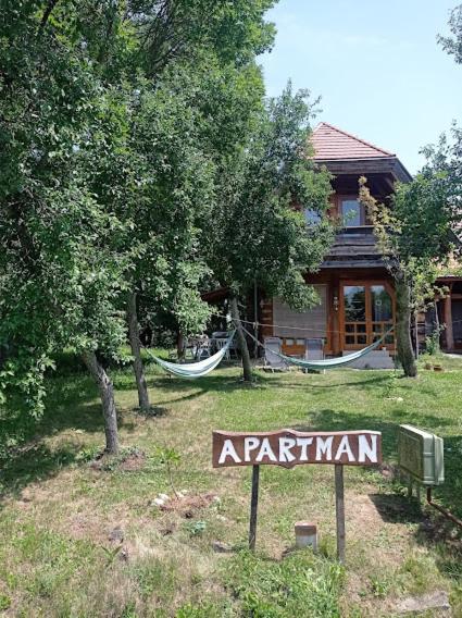 Apartman egy Makovecz Imre tervezte házban Ispánk Kültér fotó