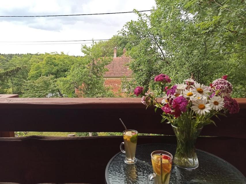 Apartman egy Makovecz Imre tervezte házban Ispánk Kültér fotó